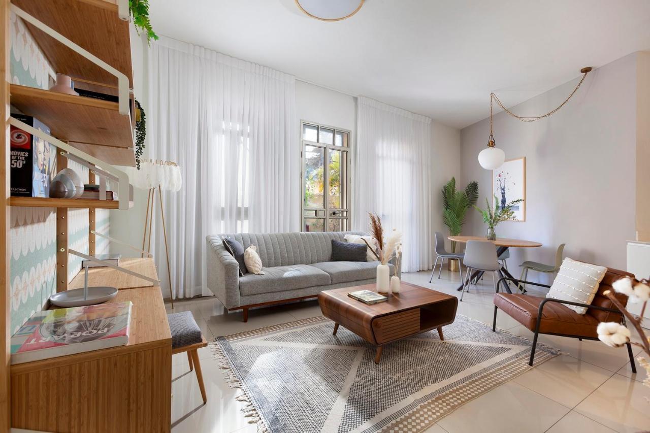 Appartamento The Clock House Tel Aviv Esterno foto