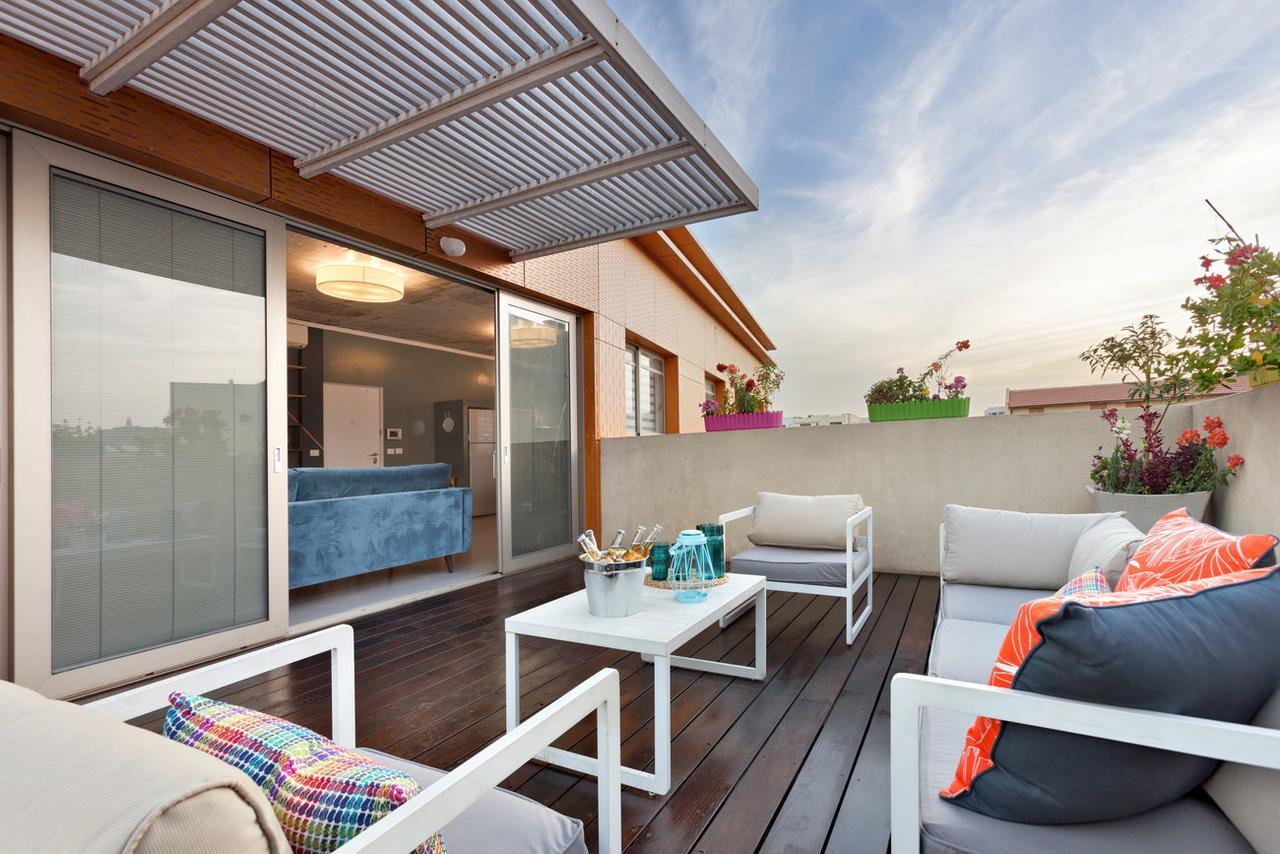 Appartamento The Clock House Tel Aviv Esterno foto